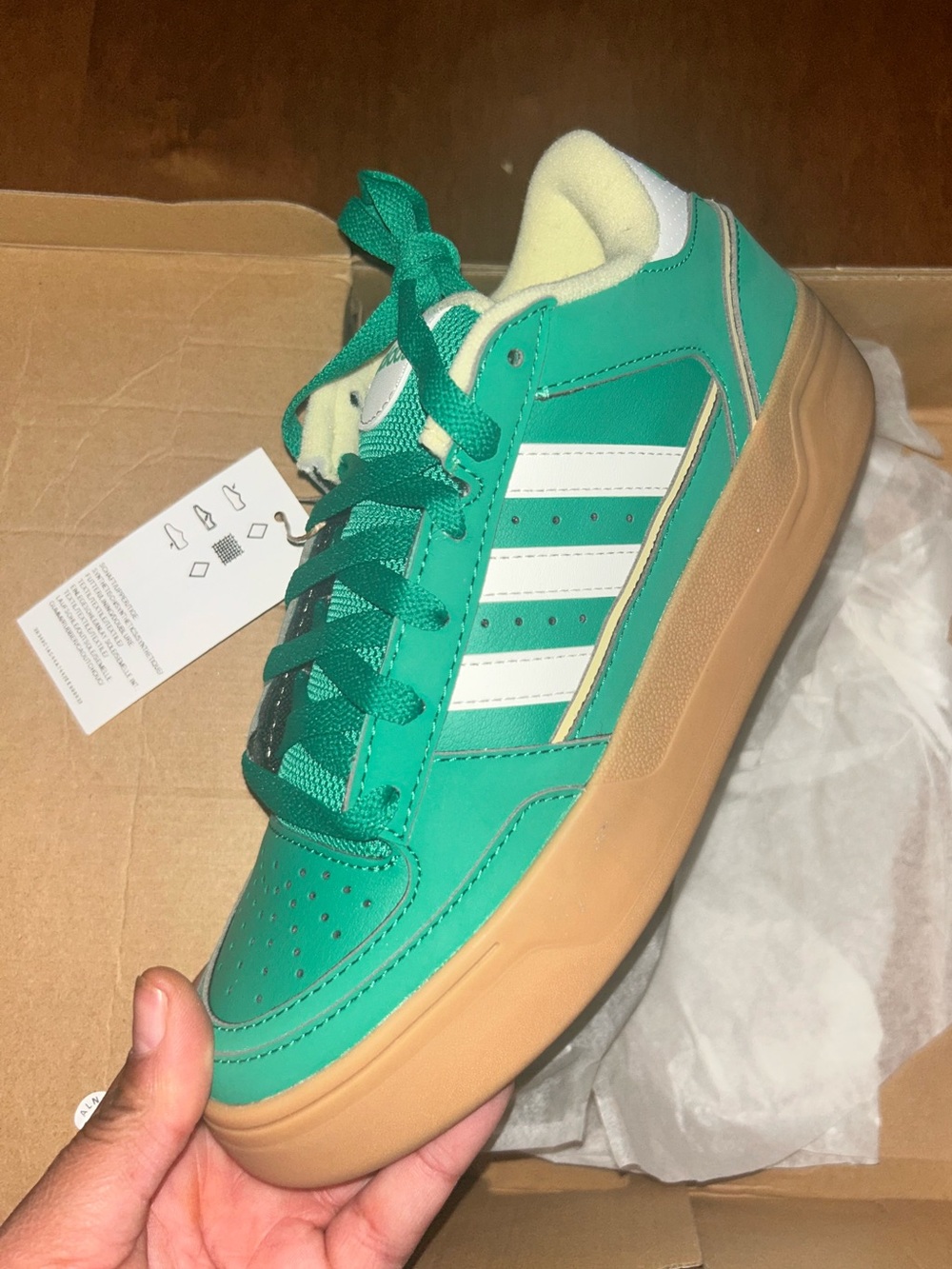 Kids Green Low-Top Sneakers with Gum Sole